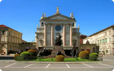 Dónde alojarse en Turin Aurora